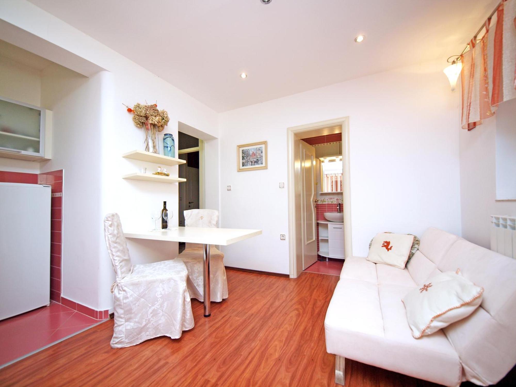 Apartments Keran - By Suites Living Vodice Bagian luar foto