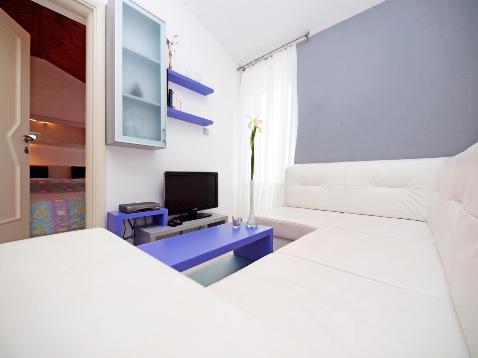 Apartments Keran - By Suites Living Vodice Bagian luar foto