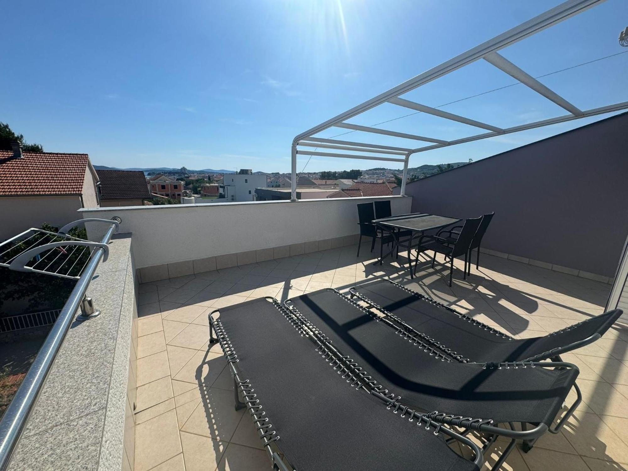 Apartments Keran - By Suites Living Vodice Bagian luar foto